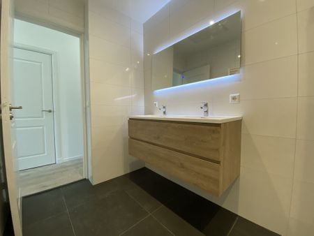 Te huur: Appartement Soestdijksekade in Den Haag - Foto 3