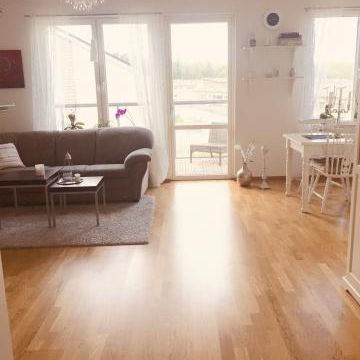 Fullutrustad 2:a med förråd - Foto 1