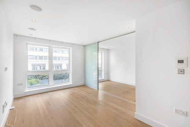 1 bedroom flat to rent - Photo 1