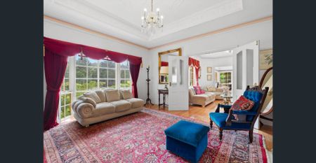 Earlwood Manor - Photo 2