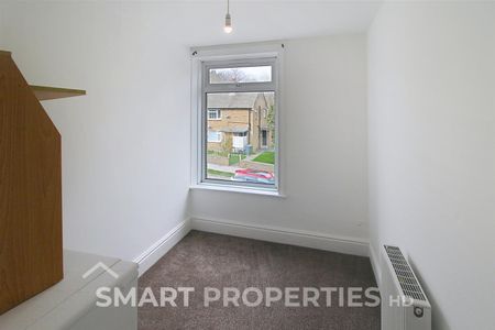 Blagden Lane, Huddersfield - Photo 3