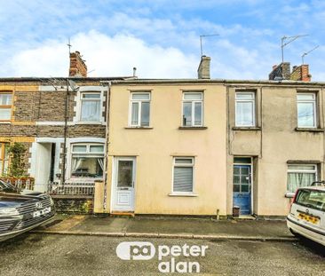 Queen Street, Tongwynlais, CARDIFF - Photo 4