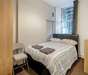 9 bedroom flat share to rent - Photo 6