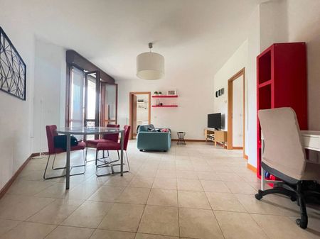 Quadrilocale via Ferruccio Parri 21, Bolognina, Bologna - Photo 4