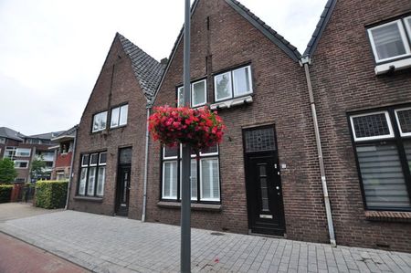 Te huur: Huis Nieuwstraat in Best - Photo 2