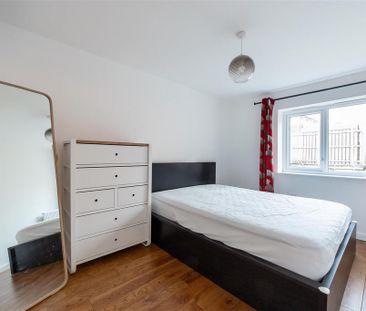 3 bedroom detached house to rent - Photo 5