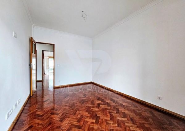 Apartamento T3 em Lisboa