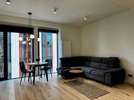 Mieszkanie do wynajęcia - Warszawa, Prosta - Zdjęcie 4