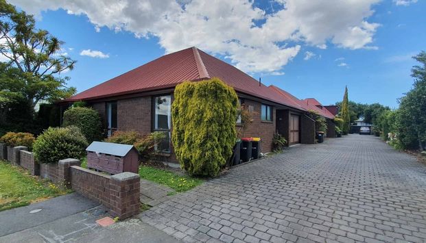 Space and convenience - Photo 1