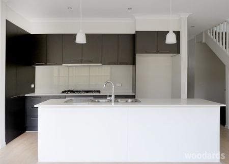 Modern lifestyle & Perfect Location - Photo 5