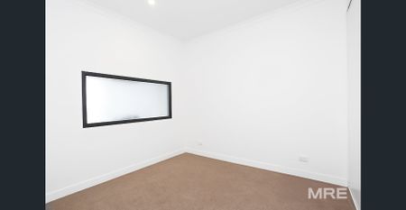 Modern and convenient living in Brunswick West - Photo 3
