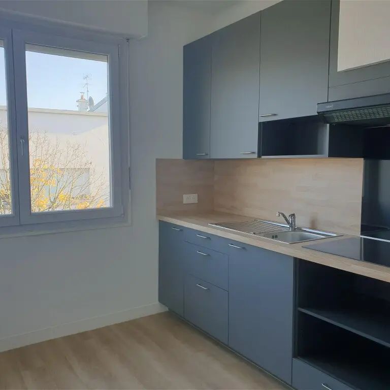 Location appartement 3 pièces - 64m² à Lorient (56100) - Photo 1