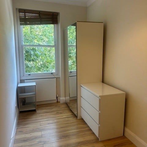 3 Bed Flat, Peckham High Street, SE15 - Photo 2