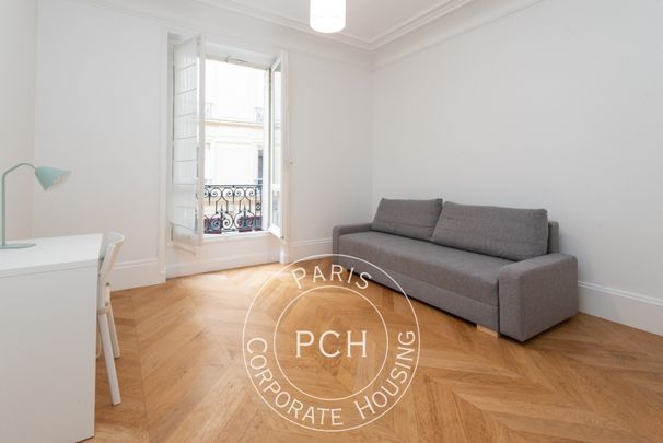 Tout savoir sur cet appartement dans le quartier Mairie, à Paris 8ème - Photo 1