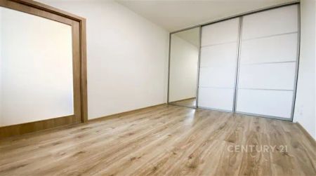 Pronájem moderního bytu 2+kk s balkonem a možností garážového stání | Slavkov u Brna - Фото 2