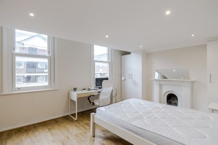 3 bedroom flat to rent - Photo 4