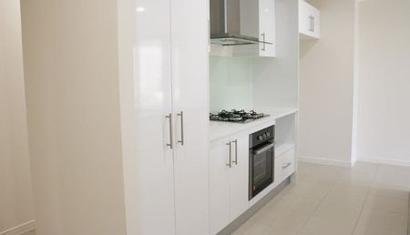 Family Home In Great Location - Photo 4
