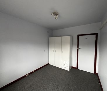 5 / 8 Walnut Street, CARNEGIE - Photo 3