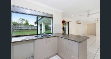 Sought after location, get in quick! - Photo 4