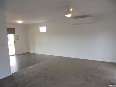 CONVENIENTLY LOCATED, UPDATED THROUGHOUT, LARGE SOLAR SYSTEM - Photo 2
