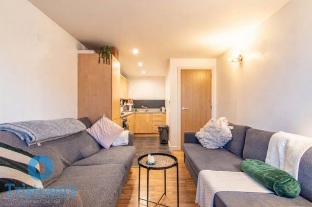 1 bed Apartment for Rent - Photo 1