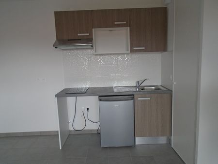 Location Appartement 2 pièces 40m² BISCARROSSE 40600 - Photo 2