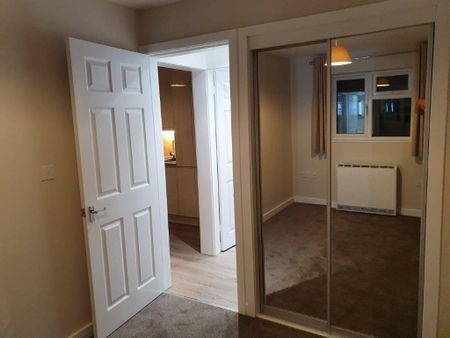 1 bedroom apartment to rent - Photo 2