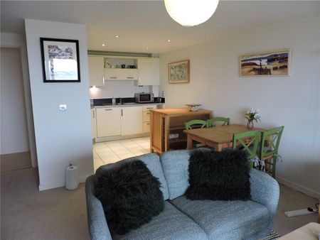 2 bedroom apartment to rent Caroline Way, Sovereign Harbour North, Eastbourne, BN23 - Photo 2