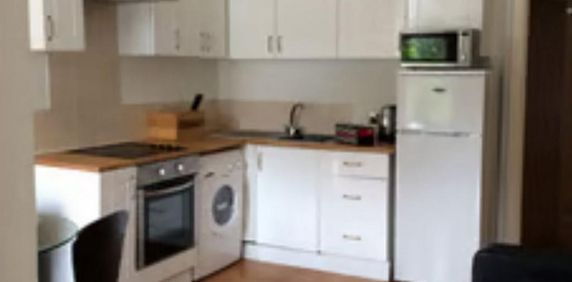 2 bedroom flat share to rent - Photo 2