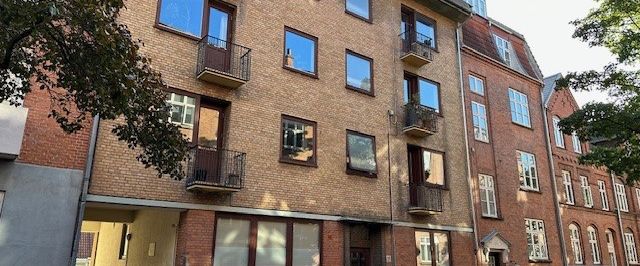 Dejlig 2-værelses lejlighed i attraktivt kvarter - Foto 1