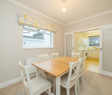 Hendale Avenue - Photo 4