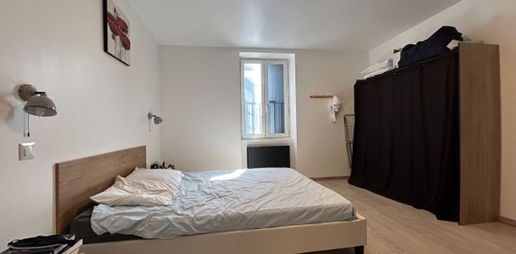 Location Appartement 2 pièces 45m² - Photo 2