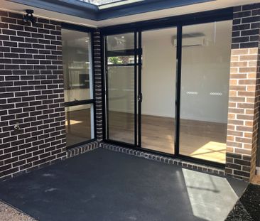 Charming 2-Bedroom Home in Thomastown - Photo 3