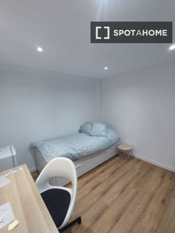 valencia, Valencian Community 46920 - Photo 5