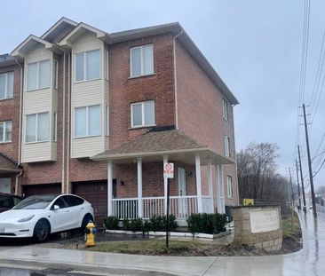 For Lease - 3061 Finch Avenue Unit# 53 - 3rd Room, Toronto, Ontario - Photo 1