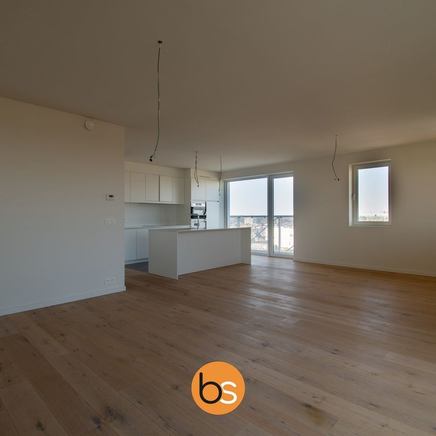 Luxueus appartement met Leiezicht te huur in K-Tower - Photo 1