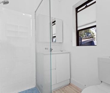 Renovated 3-Bedroom Home in Botany – Ideal for Families or Professi... - Photo 2