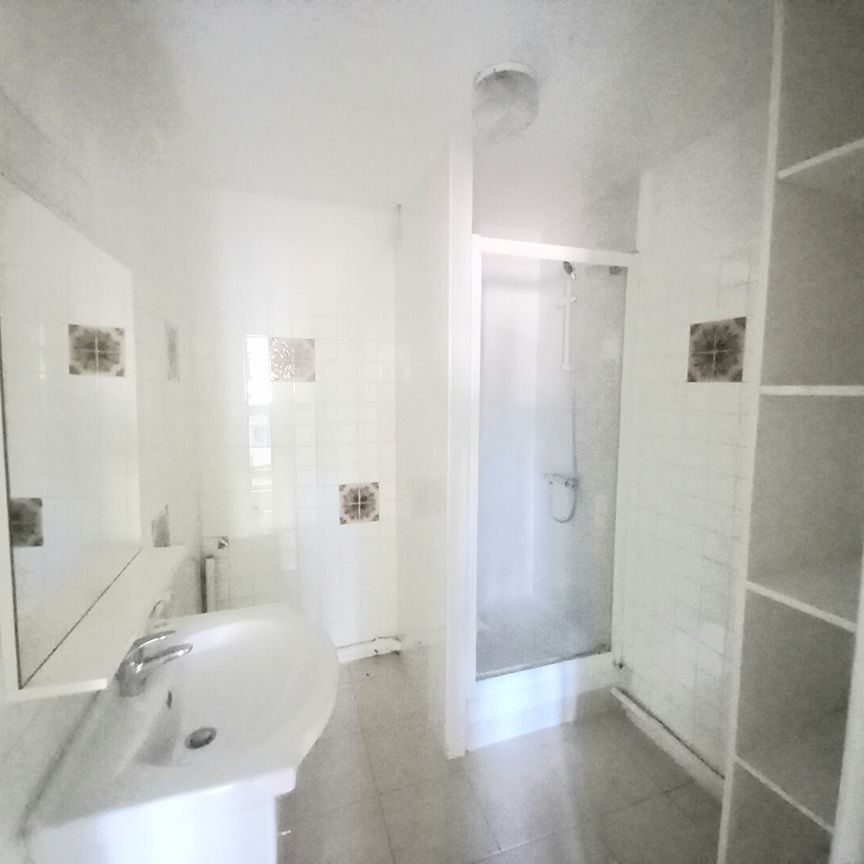 MIRAMAS CENTRE-VILLE APPARTEMENT T1, - Photo 1