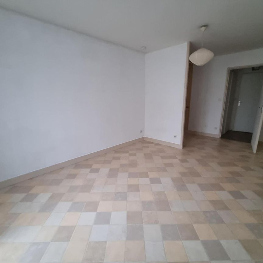 Location appartement 1 pièce 23.38 m2 à Joué-lès-Tours - Photo 1