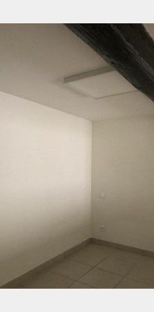 Location Appartement P3 Nimes - Photo 1