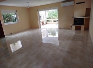 Μονοκατοικία για ενοικίαση - Άνοιξη, - Photo 1