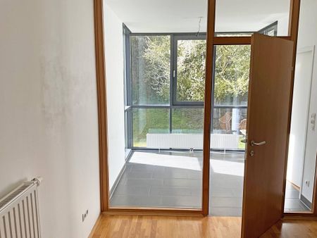 Komfortable 3-Zimmer-Wohnung mit Wintergarten und Garagenstellplatz - Photo 2