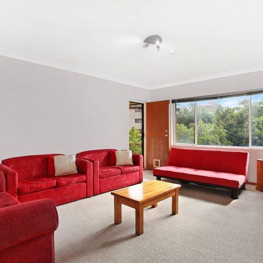 2 Bedroom Unit! - Photo 1