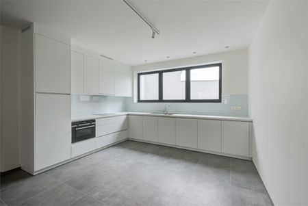 RECENT APPARTEMENT (116M²) MET 2 SLAAPKAMERS GELEGEN IN HET CENTRUM VAN BILZEN - Photo 5