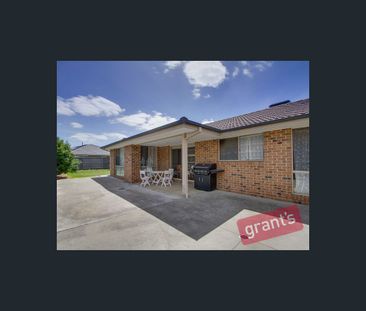 8 Palmer Drive, Narre Warren, Vic 3805 - Photo 4