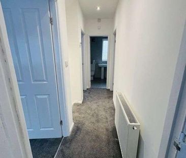 Greenlaw, Newcastle Upon Tyne, NE5 - Photo 3