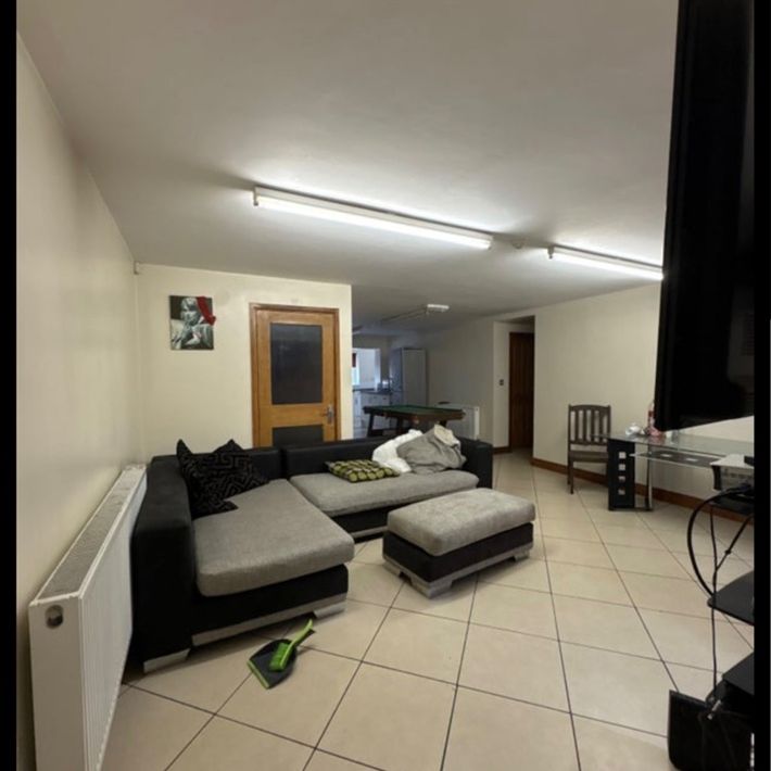 Room in a Shared House, Rathbone Close, B5 - Photo 1