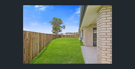 Near New Home in Meringandan West - Photo 4