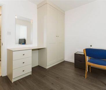 5 bedroom semi-detached house to rent - Photo 6