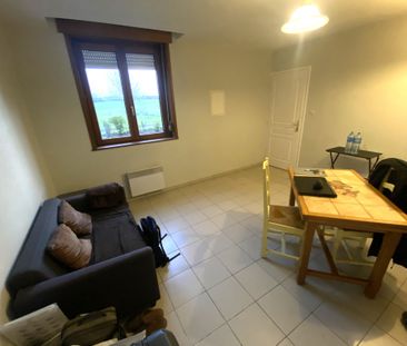 T1 BIS MEUBLE PROCHE UNIVERSITE DU MONT HOUY - SECTEUR CALME - Photo 2